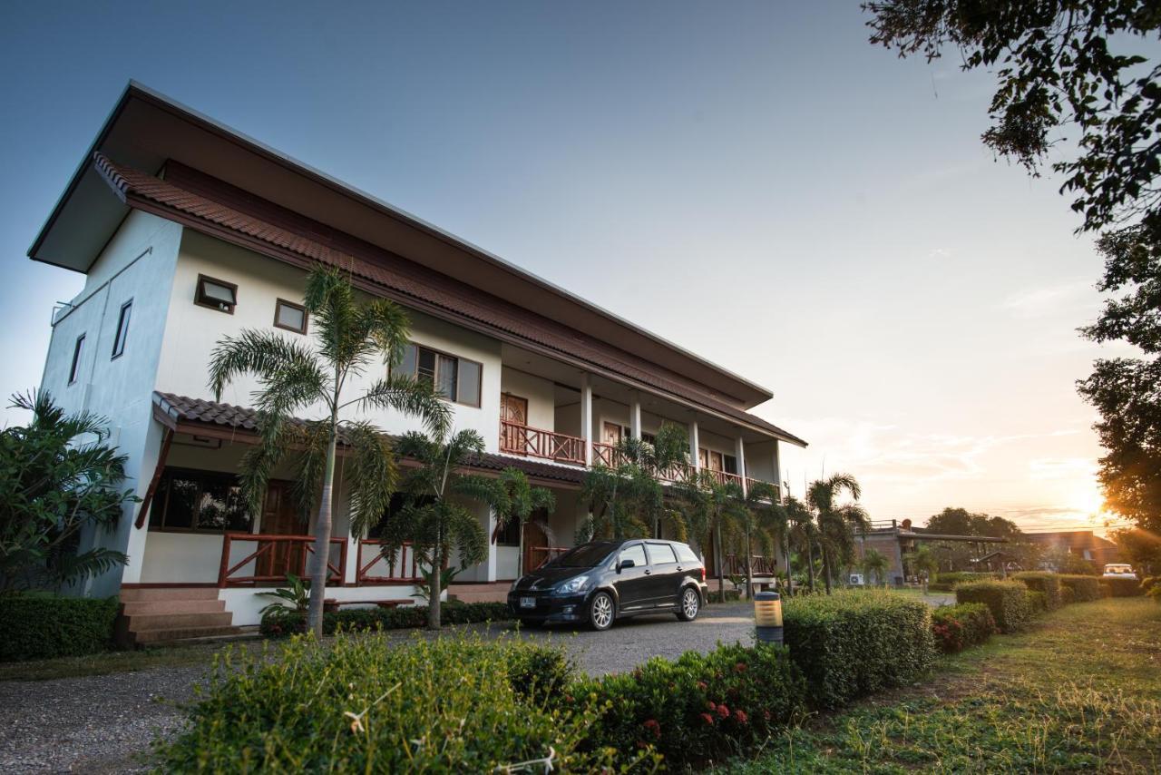 Chiang Kham Tai Lue Resort Ban Ngun Bagian luar foto